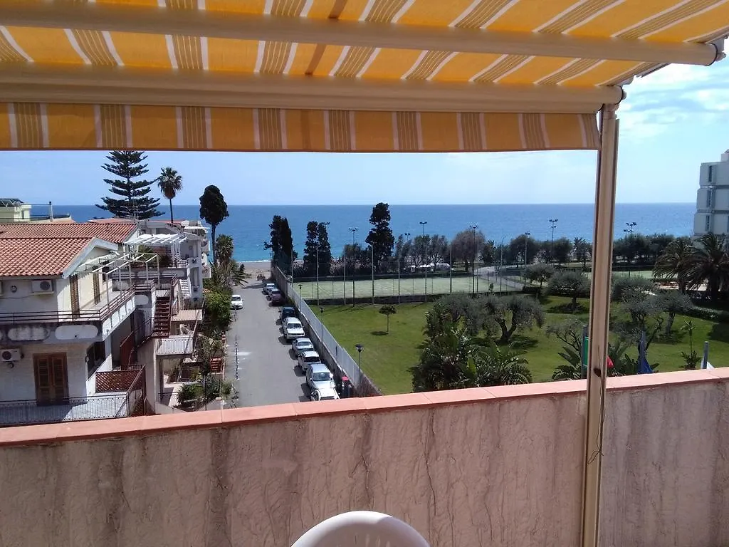 Apartment Holiday Home Recanati Giardini Naxos Italy